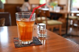 ニルギリ紅茶を使った透明感のあるアイスティー。爽やかで飲みやすい味わい
